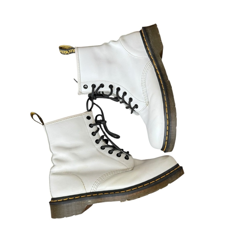 Dr. Martens White Leather Boots Size 9